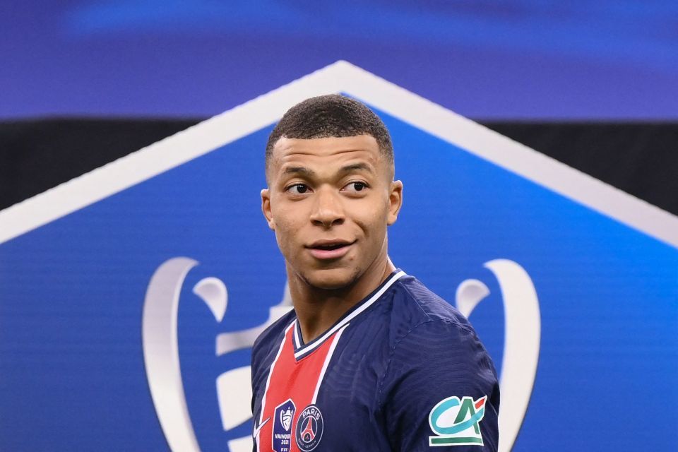 Mbappe từng từ chối nhiều đội bóng lớn