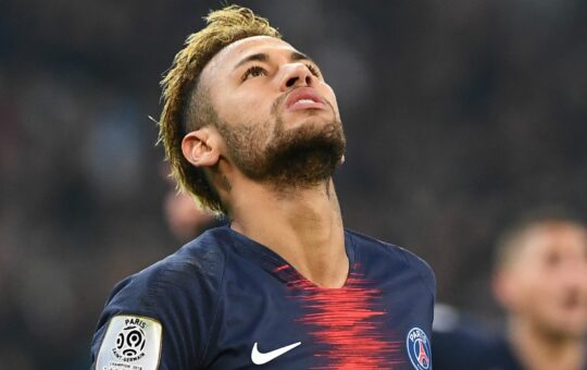 Sau khi ràng buộc Neymar với một thỏa thuận mới, các chủ sở hữu người Qatar giờ đây sẽ chuyển sự chú ý vào việc thuyết phục tiền đạo Kylian Mbappe ở lại đội bóng