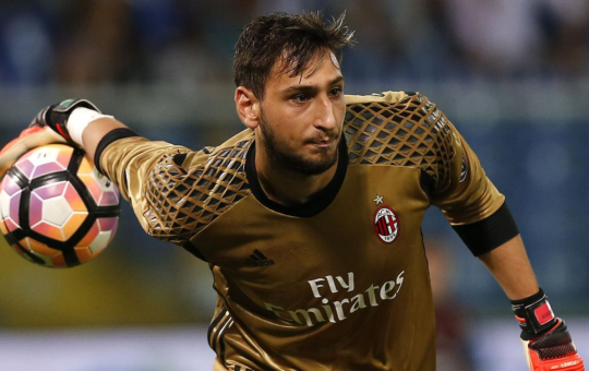 Donnarumma rời Milan được cho là vì tiền