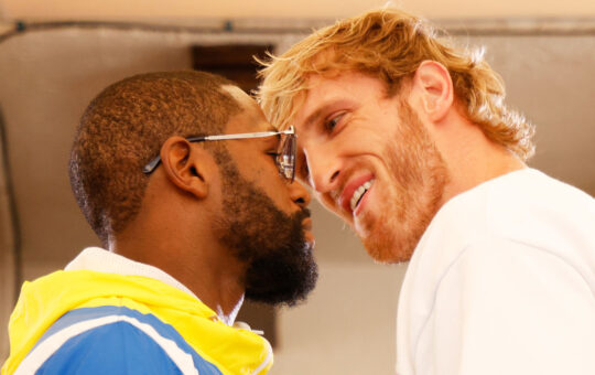 trận đấu Mayweather và Logan Paul