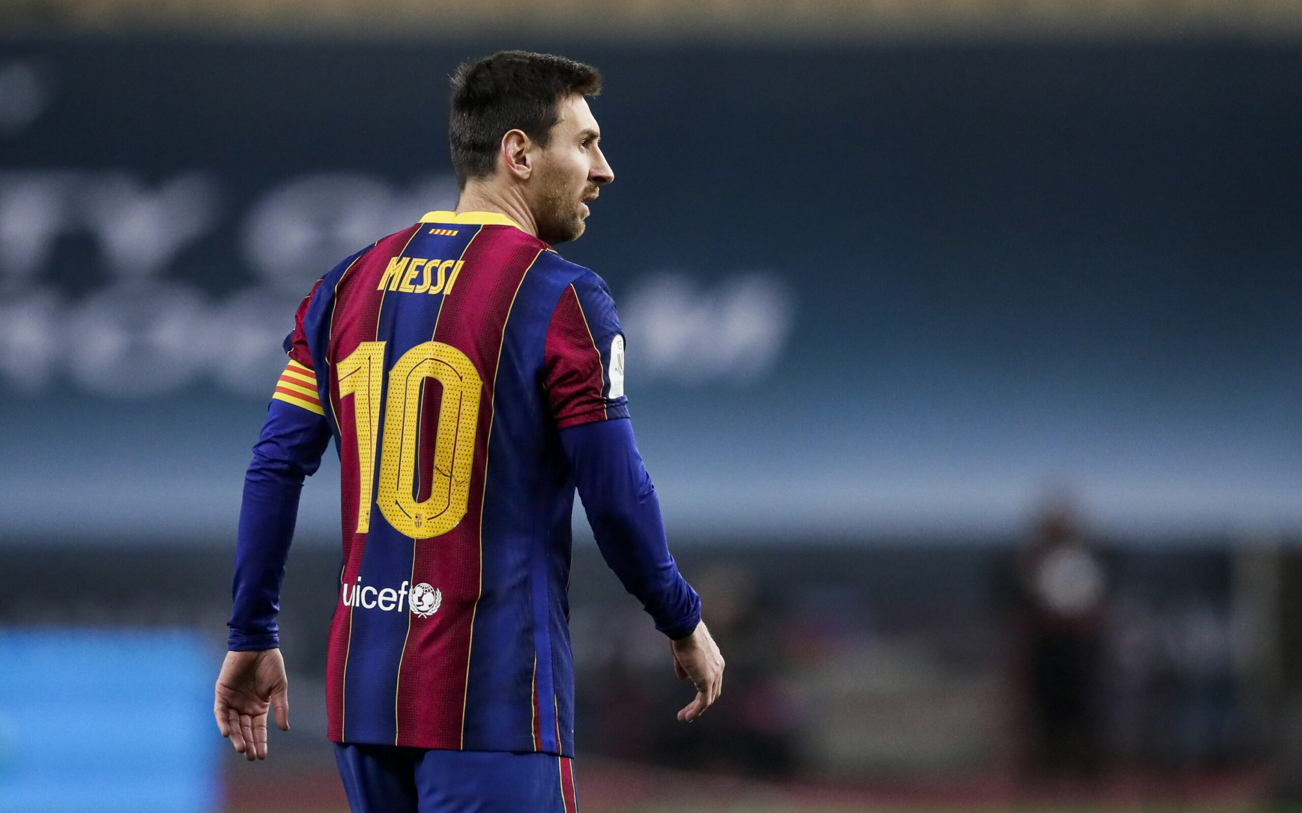 Lionel Messi sẽ hết hợp đồng với Barcelona vào hè này