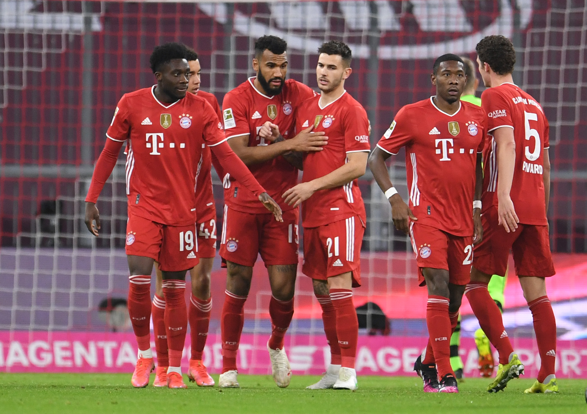 Trước Khi Tính Chuyện Mua Người Bayern Munich Sớm Lên Kế Hoạch Giữ Chân Các Cầu Thủ Trong đội