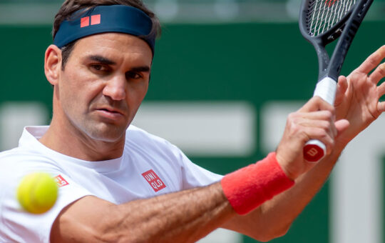 Không tham sự trận đấu Roger Federer khiến mọi người xôn xao