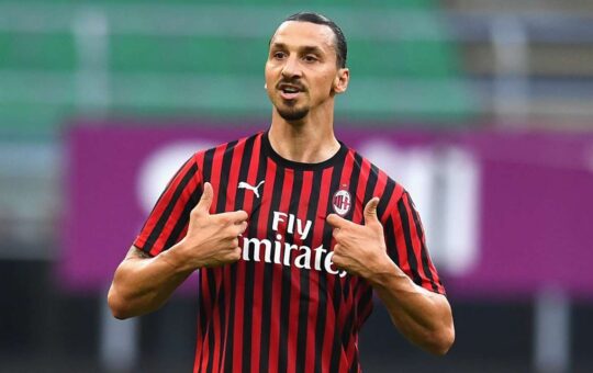 Ibrahimovic bị phạt 50.000 euro vì liên quan đến cá cược